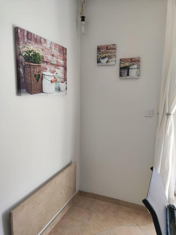 Ferienhaus Blaue Blume Mit 11 Kw Ladestation, Kamin, Terrasse, Eingezaeuntem Garten, Sauna, Wlan, Netflix, 2 Hunde Willkommen! Güntersberge Exteriör bild